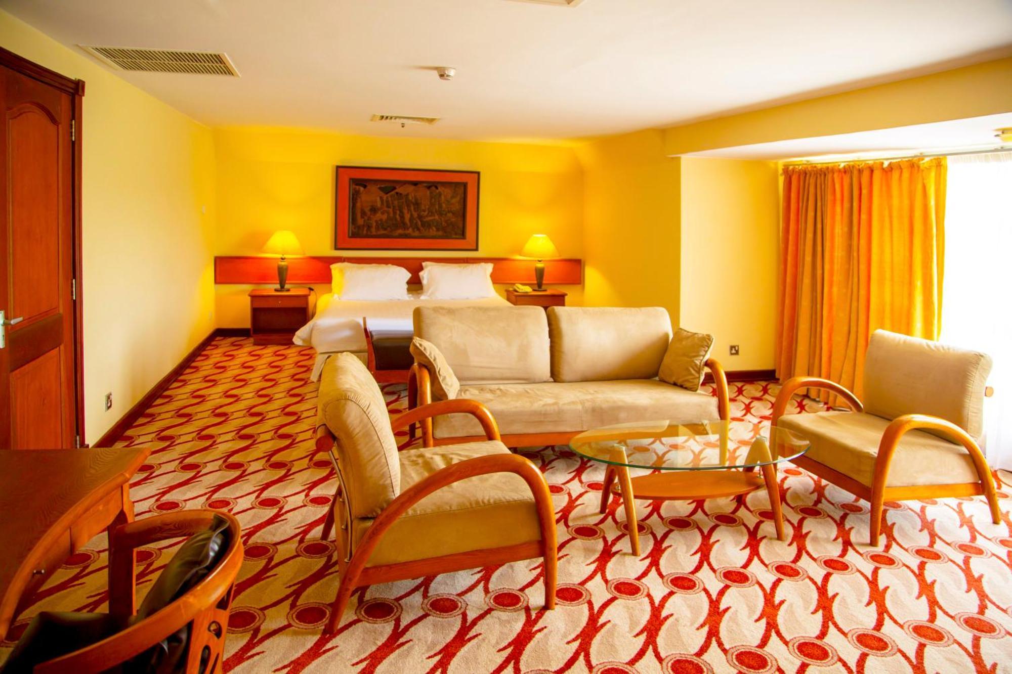 Golf Course Hotel Kampala Exterior foto